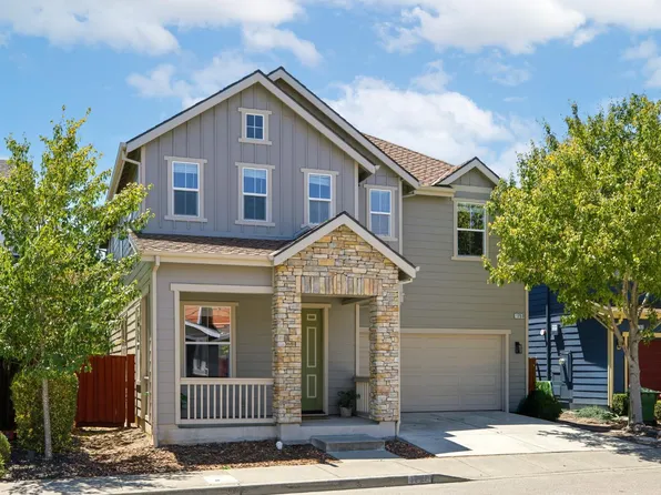 1759 Emma Way, Petaluma, CA 94954