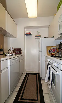 Rented by Sterling Holdings | media 5