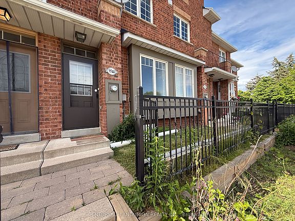 2nd image of 9544 Sheppard Ave E