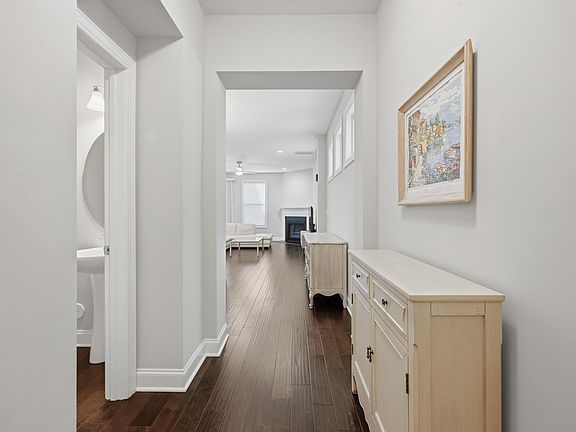 4th image of 1207 Lotus Lilly Dr