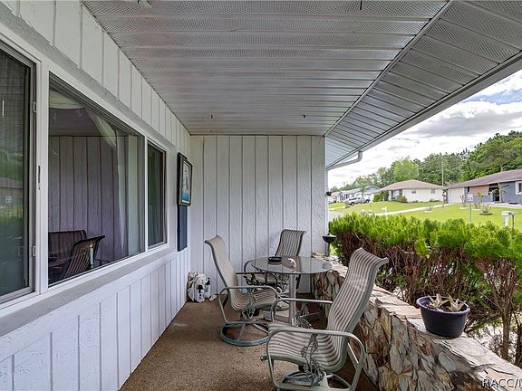 5th image of 221 W Sugarmaple Ln