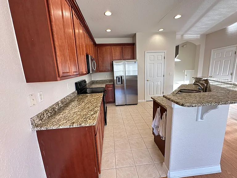 26904 Juniper Bay Dr — Photo 4
