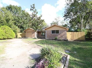 340 Pennington Dr, Alvin, TX 77511