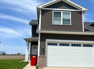 1516 Stonebluff Ct, Champaign, IL 61822