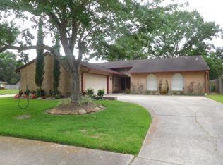 15538 Baybrook Dr, Houston, TX 77062