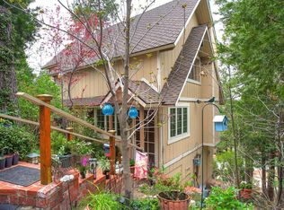 447 Grass Valley Rd, Lake Arrowhead, CA 92352