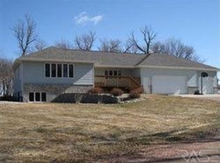 24668 478th Ave, Dell Rapids, SD 57022