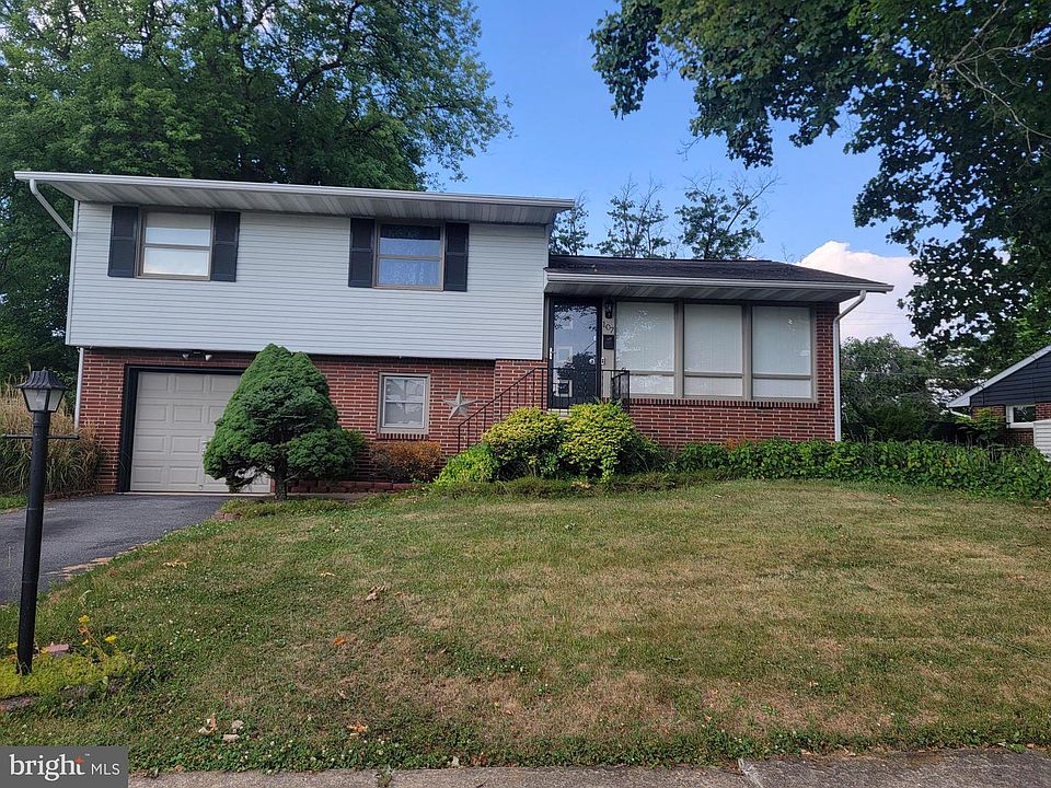 1st image of 107 Winston Dr