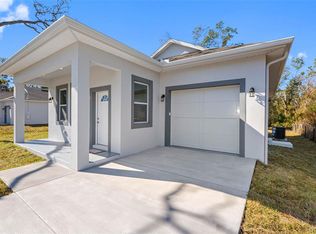 10271 Lake Dr, New Port Richey, FL 34654