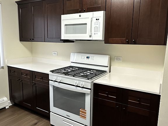 2nd image of 795 Court Of Spruce #11542207