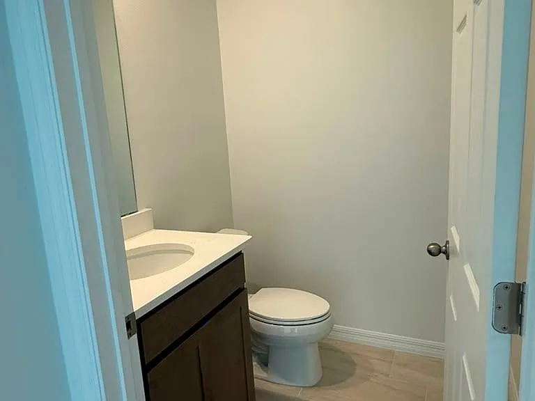 459 Thompson Village Ave #MAIN — Photo 12