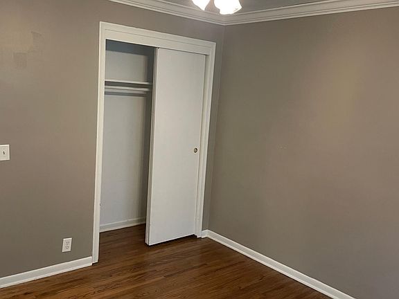 5th image of 7313 Wood River Dr