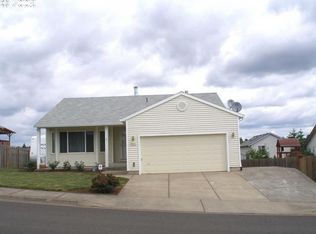 844 12th St, Lafayette, OR 97127