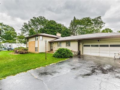 95 Victoria Dr, Rochester, NY, 14618