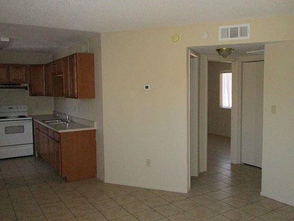 3rd image of 2710 McCulloch Blvd N APT 6
