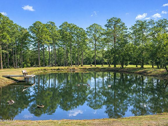 3rd image of 15392 Three Rivers Rd