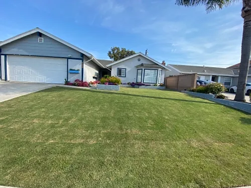 17045 Warner Newland Photo 1