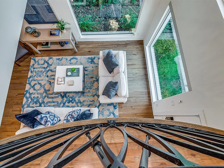 5908 Melshire Dr — Photo 27