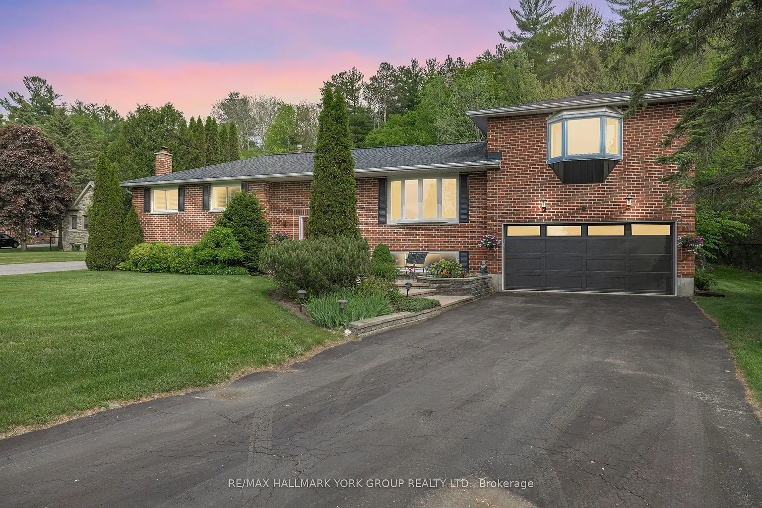 14 Anchor Ct photo 1