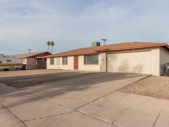 4th image of 4822 W PINCHOT Avenue