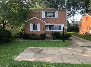 13503 Elbur Ln, Lakewood, OH 44107