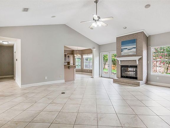 5th image of 954 Vestavia Way