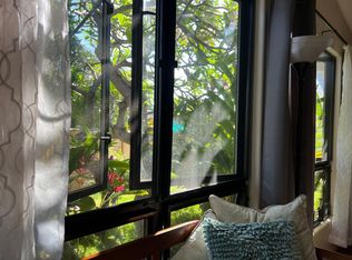 1672 Kahaone Pl #B, Kihei, HI 96753