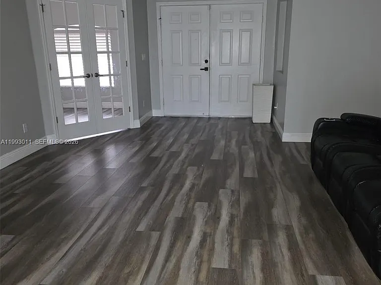 1816 Tomaso Ave — Photo 20