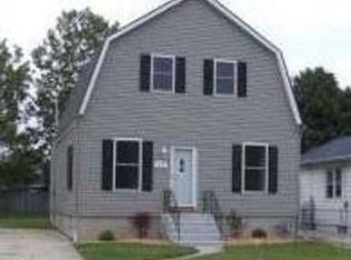 3610 Sheridan Rd, Racine, WI 53403