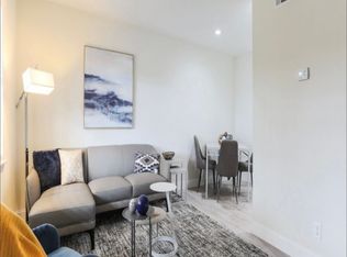 1Bed/1Bath w/plenty of natural light conveniently located in Durham, minutes from Duke!, Durham, NC 27707