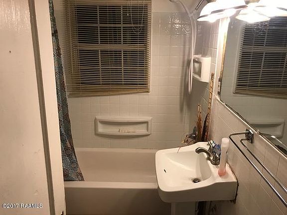 5th image of 134 Sternberg Dr