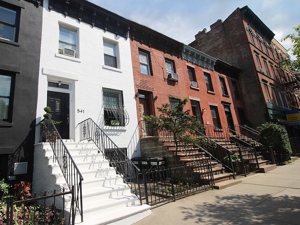 1st image of 541 6th Ave