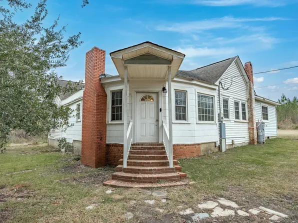 305 Scrimshaw Rd, Batesburg, SC 29006