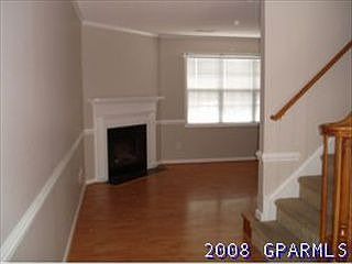 3rd image of 3999 Jjj-6 Sterling Pointe Dr