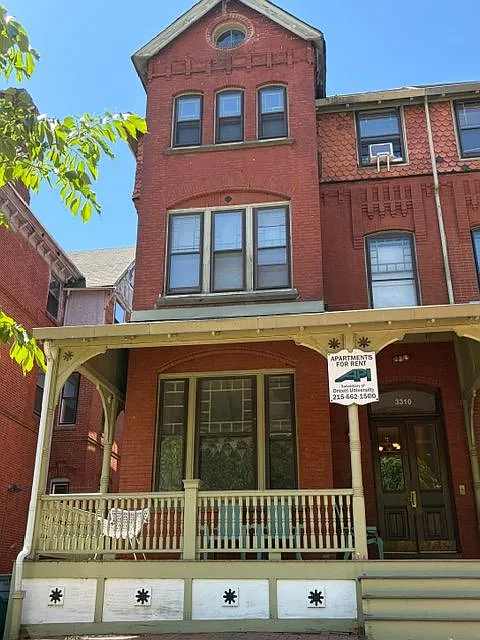 3 bed, $2,250 — Photo 1