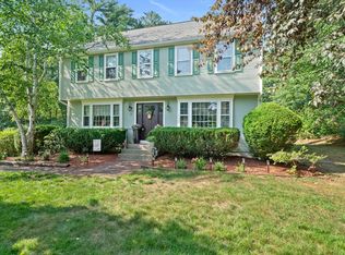 11 Leonard St, Carver, MA 02330