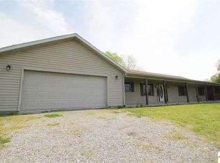 3820 Rockcastle Rd, Cadiz, KY 42211