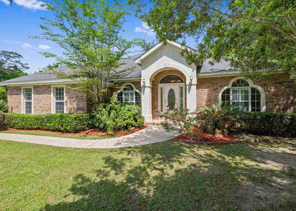 1st image of 1359 Conservancy Ct E