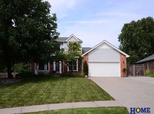 5123 Disbrow Ct, Lincoln, NE 68516
