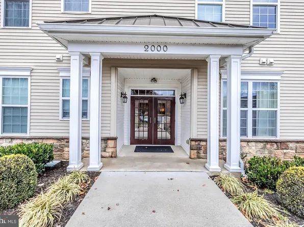 2101 Poplar St, Garnet Valley, PA 19060