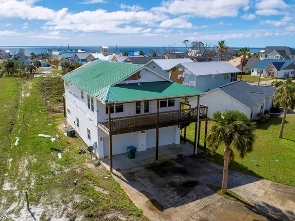 104 Cristins Curve Rd, Port Saint Joe, FL 32456