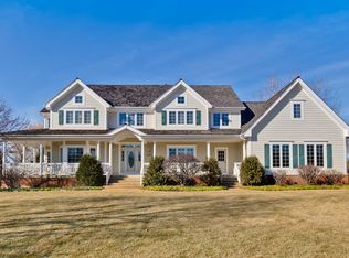 1425 Anderson Dr, Libertyville, IL