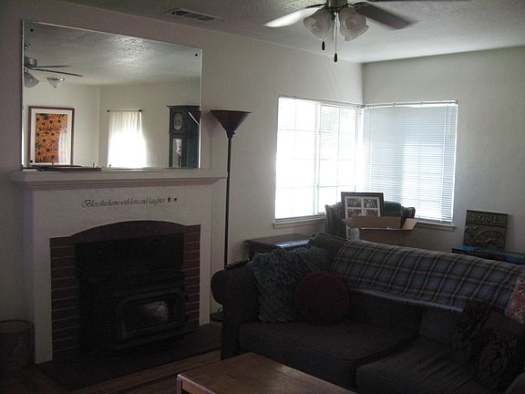 4th image of 1136 E Simpson Ave