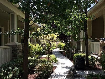 5th image of 319 Destino Cir