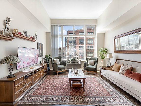 2nd image of 1500 Hudson St APT 7M