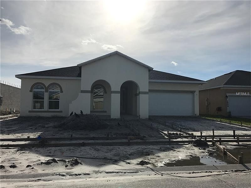 1st image of 1552 Angler Ave