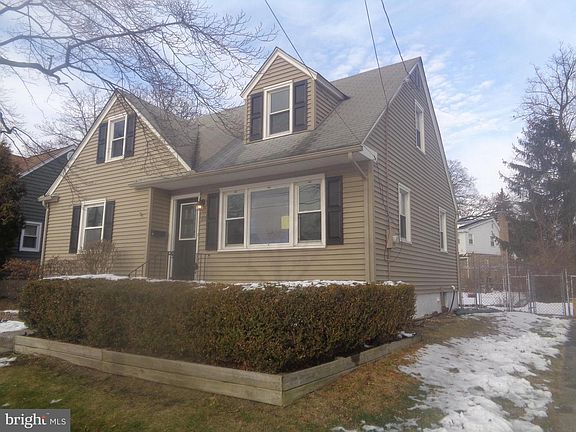 2nd image of 5131 Elvena Ave