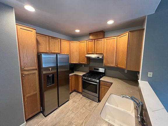 3rd image of 22808 Paseo Pl
