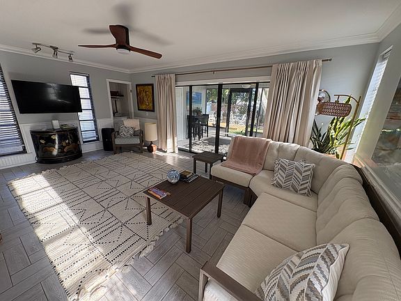 2nd image of 658 95th Ave N #1