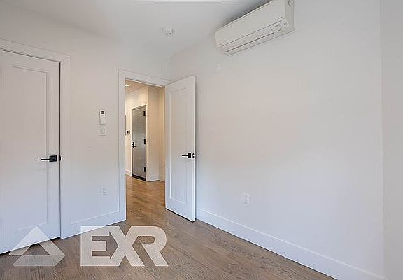 5th image of 595 Marcy Ave #2A
